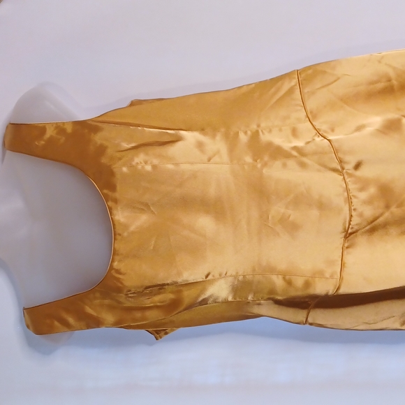 SUSAN LUCCI GOLD SATIN DRESS - Picture 5 of 9